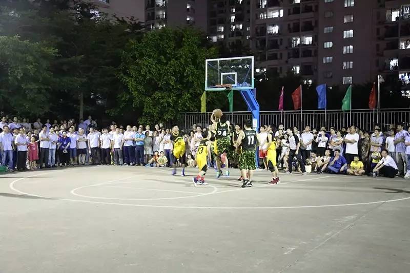 篮球比赛给冠军颁奖视频_篮球冠军颁奖词_颁奖视频篮球冠军比赛
